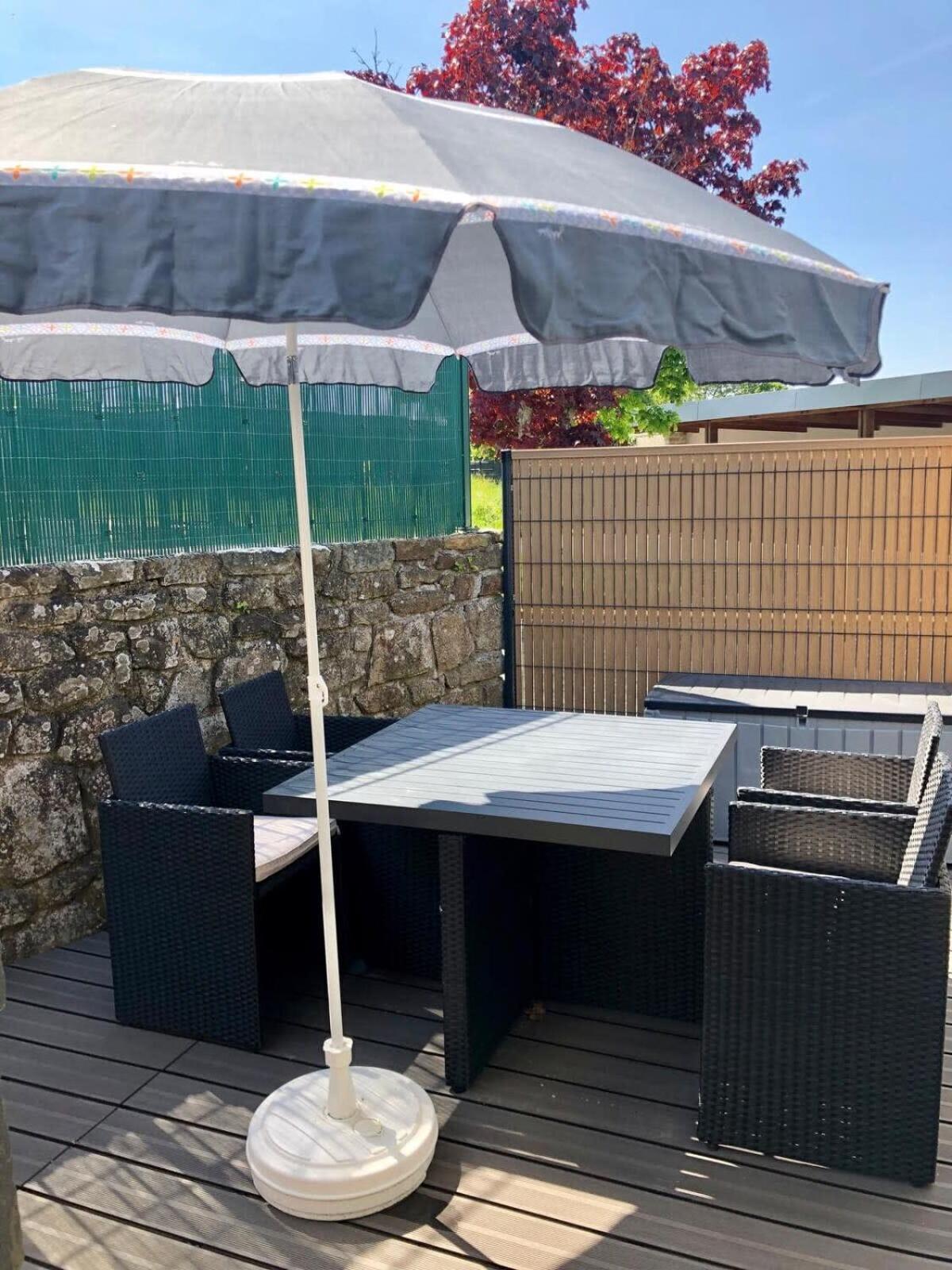 Jolie Maisonnette Cosy Bord De Mer Terrasse Guidel Buitenkant foto